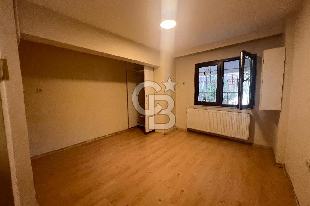 Bahriye Üçok Bulvarı ‘nda Tadilatlı Satılık 1+0 Daire