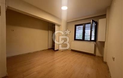 Bahriye Üçok Bulvarı ‘nda Tadilatlı Satılık 1+0 Daire