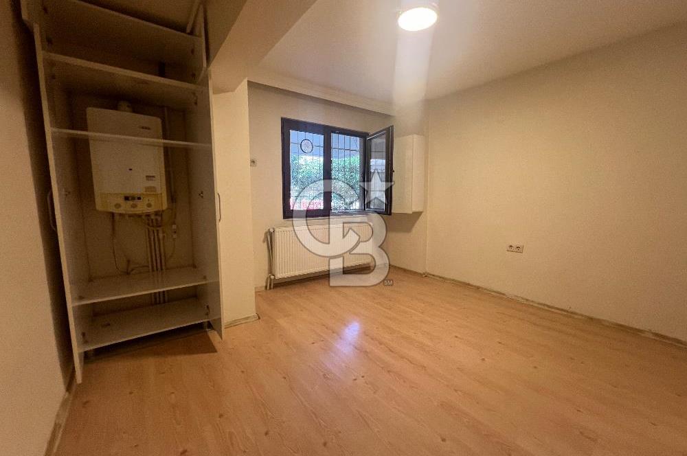 Bahriye Üçok Bulvarı ‘nda Tadilatlı Satılık 1+0 Daire