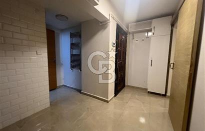 Bahriye Üçok Bulvarı ‘nda Tadilatlı Satılık 1+0 Daire