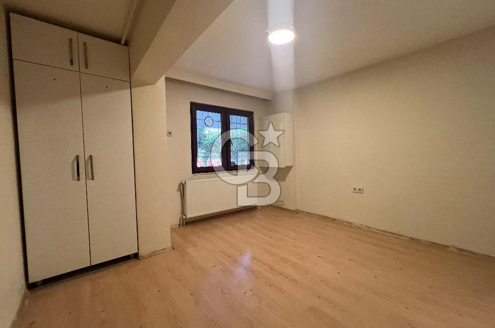 Bahriye Üçok Bulvarı ‘nda Tadilatlı Satılık 1+0 Daire