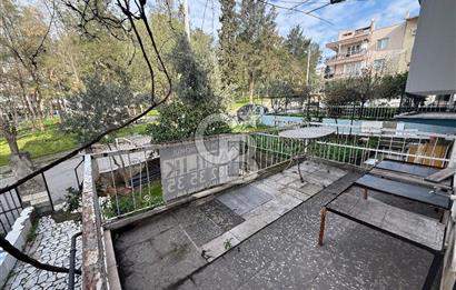 Bornova’da  Satılık Hem Oturuma Hem Yatırıma Uygun Bahçeli Tek Katlı Müstakil Ev