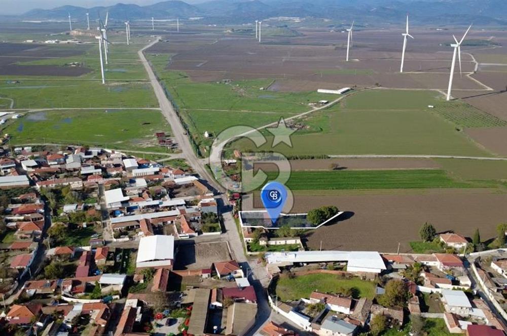 BERGAMA AĞAĞIKIRIKLAR'DA KÖY İÇİ (1332 m²) SATILIK ARSA