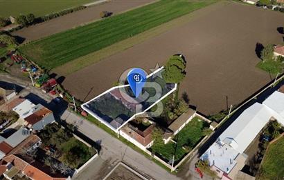 BERGAMA AĞAĞIKIRIKLAR'DA KÖY İÇİ (1332 m²) SATILIK ARSA