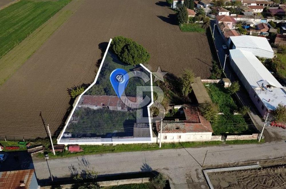 BERGAMA AĞAĞIKIRIKLAR'DA KÖY İÇİ (1332 m²) SATILIK ARSA