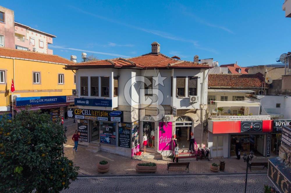 Milas Merkez'de Köşe Konumlu Satılık Ticari Bina 