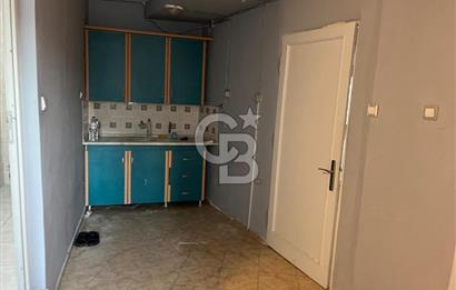 İstiklal Caddesinde Geniş Kullanımlı Ofis&Büro