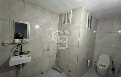 İstiklal Caddesinde Geniş Kullanımlı Ofis&Büro