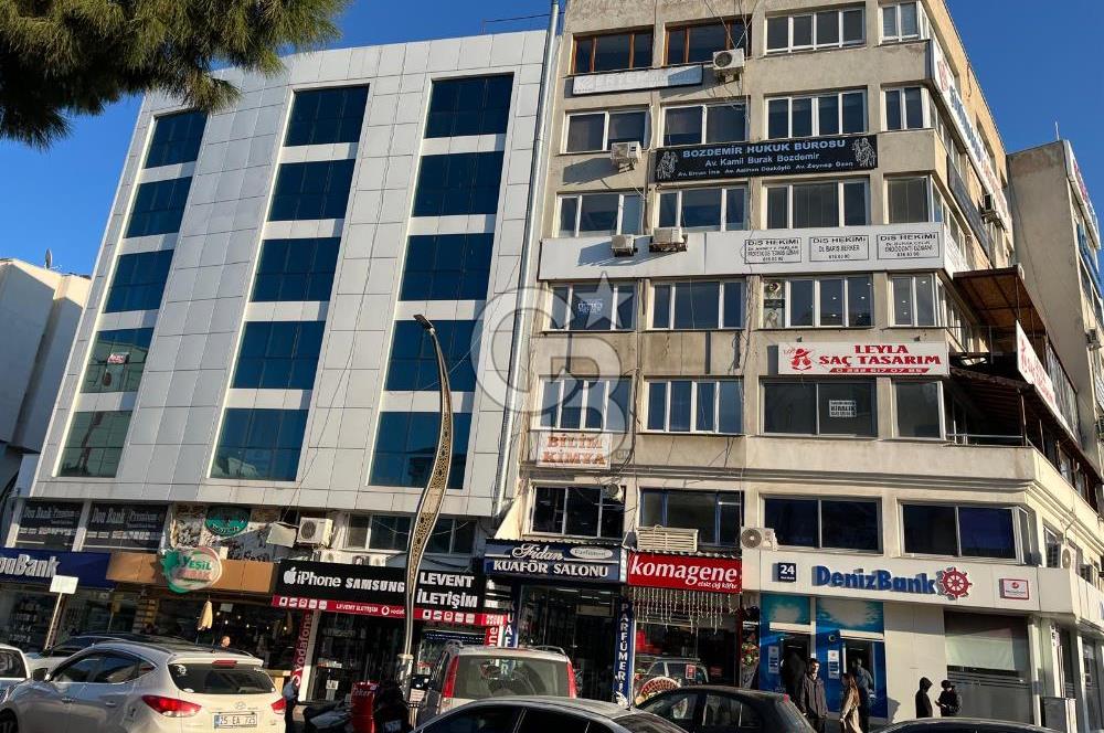 İstiklal Caddesinde Geniş Kullanımlı Ofis&Büro