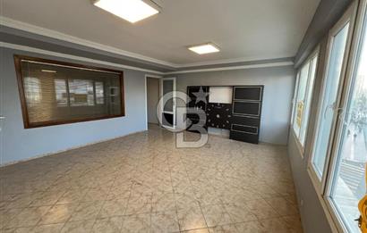 İstiklal Caddesinde Geniş Kullanımlı Ofis&Büro