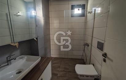 Foça Kozbeyli'de Kesintisiz Deniz Manzaralı Satılık Havuzlu Müstakil 4+1 Villa