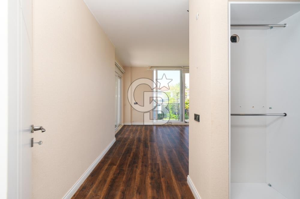 NEBİLERDE SİTE İÇERİSİNDE MÜSTAKİL 5+1 SATILIK VİLLA