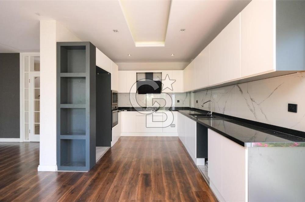 NEBİLERDE SİTE İÇERİSİNDE MÜSTAKİL 5+1 SATILIK VİLLA