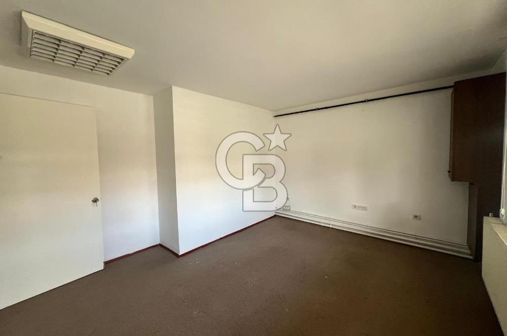 KAVAKLIDERE PARİS CADDESİ KİRALIK KAPALI OTOPARKLI OFİS