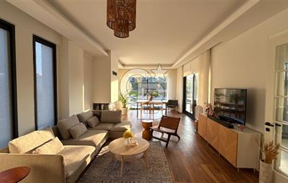 Kuşçular'da 1,7 Dönüm İçerisinde Satılık 5+1 Villa