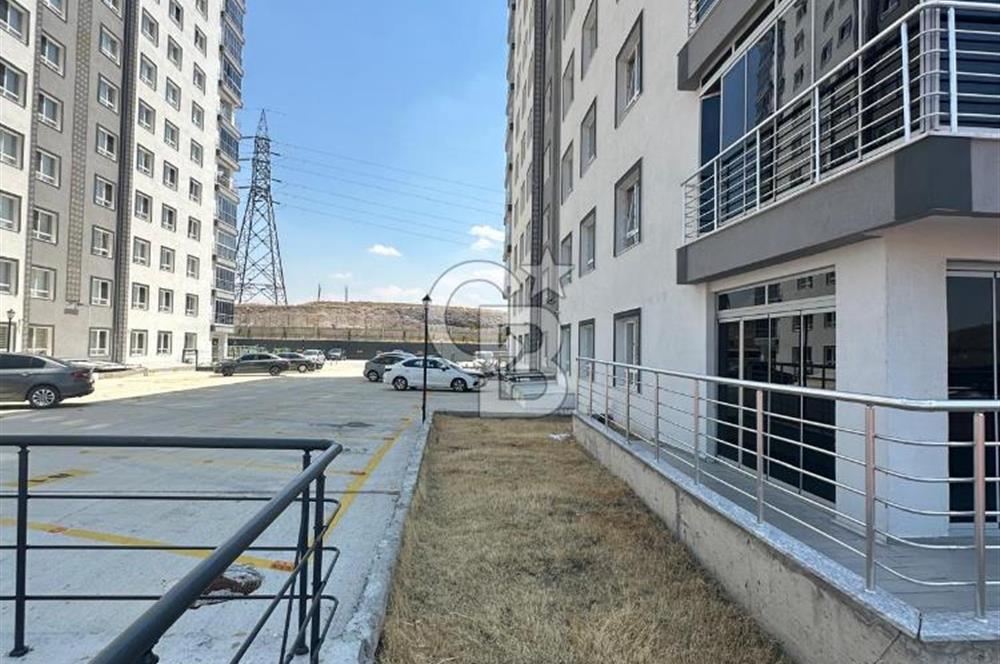 SİTE İÇİNDE 50 M2 MÜSTAKİL BAHÇELİ, 185 M2, 4+1 SATILIK DAİRE