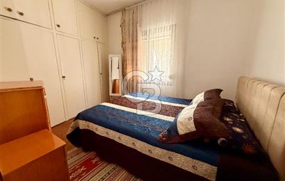 ÇEŞME MERKEZ'DE DENİZE SIFIR EŞYALI KİRALIK 2+1