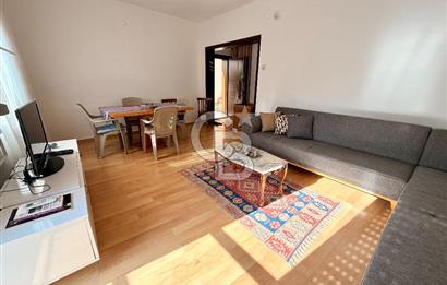 ÇEŞME MERKEZ'DE DENİZE SIFIR EŞYALI KİRALIK 2+1