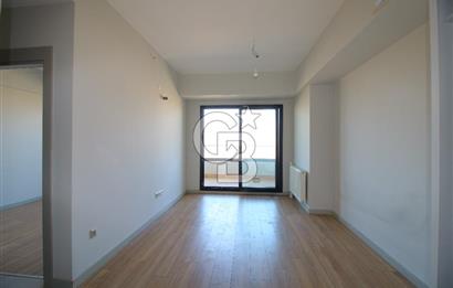 İzka Merkez Yaşam Konak Deniz Manzaralı 1+1 Satılık Daire