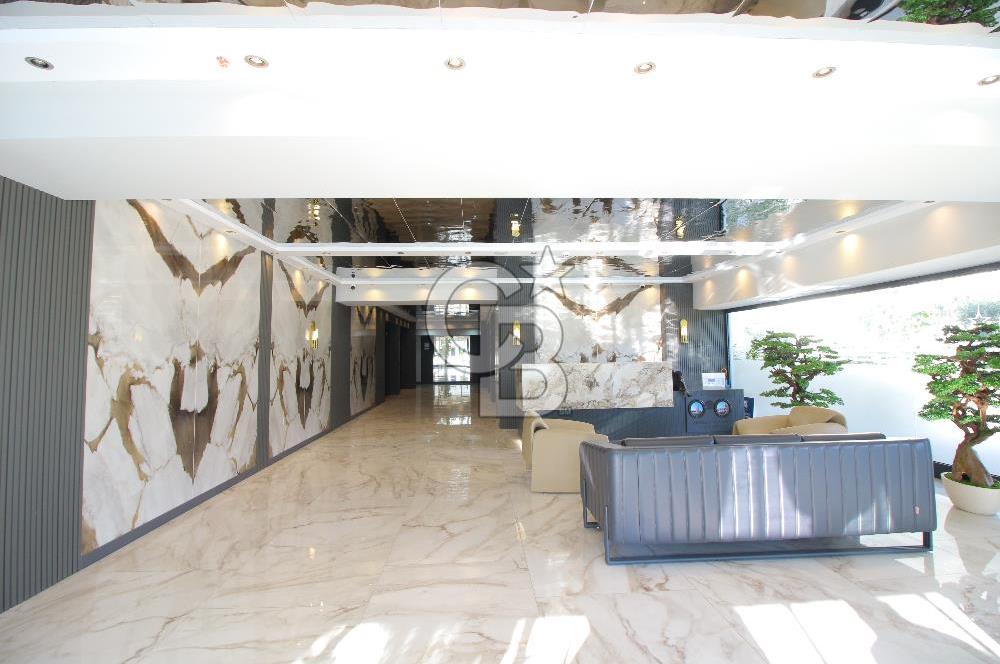 İzka Merkez Yaşam Konak Deniz Manzaralı 1+1 Satılık Daire