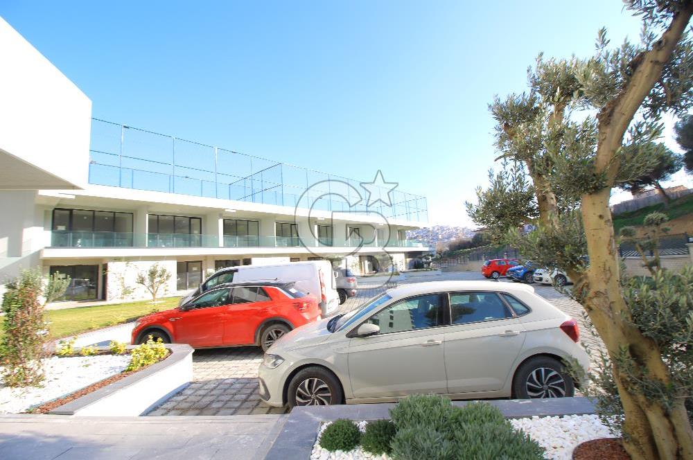 İzka Merkez Yaşam Konak Deniz Manzaralı 1+1 Satılık Daire