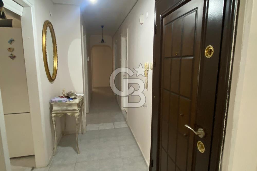 karşıyaka bostanlı gode cengiz parkına yakın geniş satılık daire