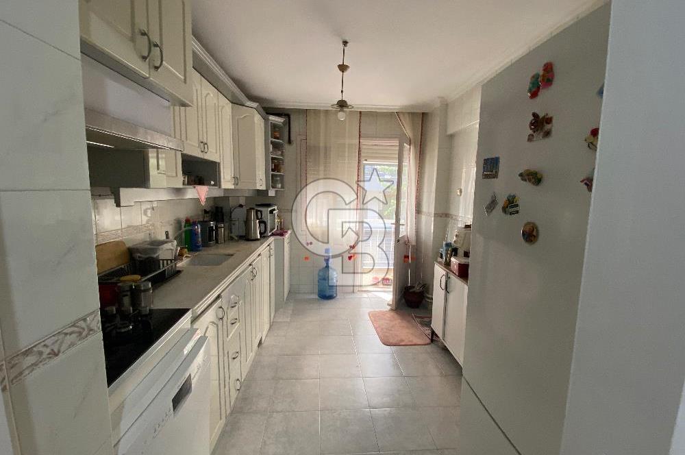 karşıyaka bostanlı gode cengiz parkına yakın geniş satılık daire