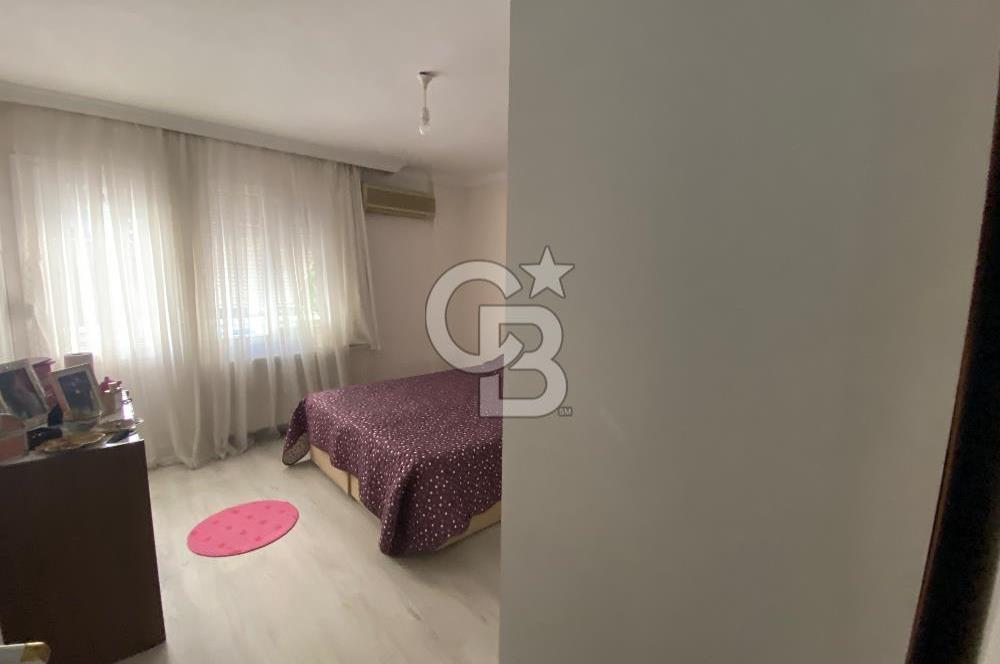 karşıyaka bostanlı gode cengiz parkına yakın geniş satılık daire