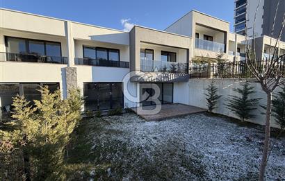 BAĞLICA TUAL ARMADA SİTESİ'NDE SATILIK 4+1 YATAY LÜKS VİLLA