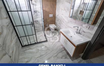 BAŞİSKELE YUVACIK'TA DENİZ MANZARALI GENİŞ 3+1 ÇATI DUBLEKS