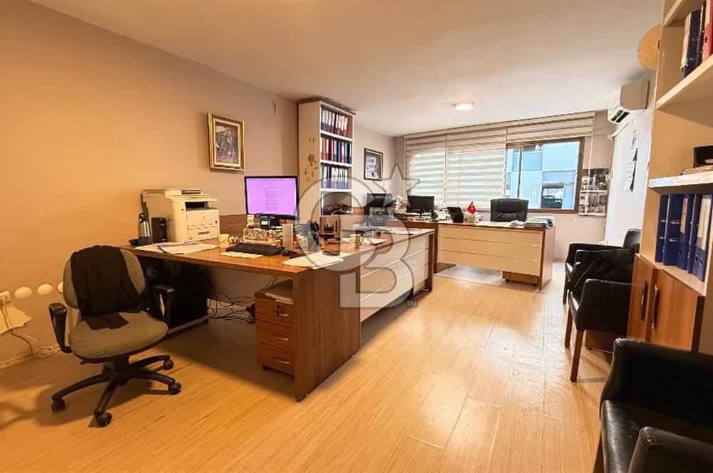 ALSANCAK LİMAN YAKINI SATILIK 1+0 OFİS 