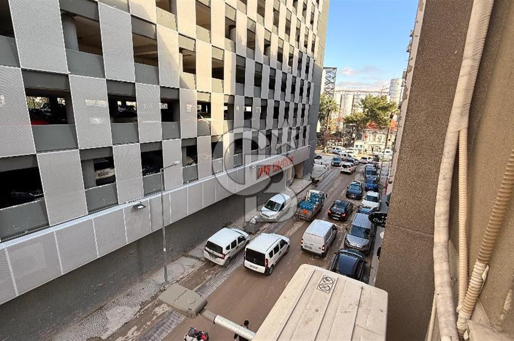 ALSANCAK LİMAN YAKINI SATILIK 1+0 OFİS 