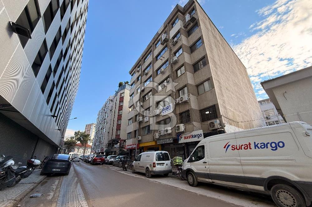 ALSANCAK LİMAN YAKINI SATILIK 1+0 OFİS 