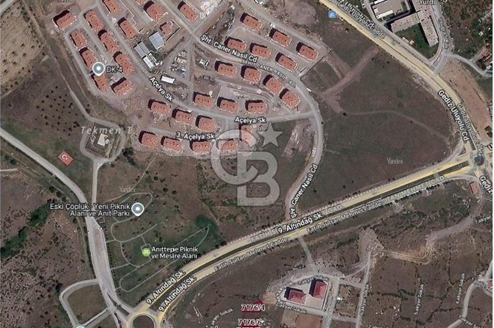 UŞAK MERKEZDE YOL CEPHELİ 3 PARSEL SATILIK İMARLI ARSA