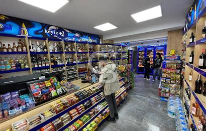 ALSANCAK CUMHURİYET BULVARINDA DEVREN KİRALIK TEKEL BAYİ