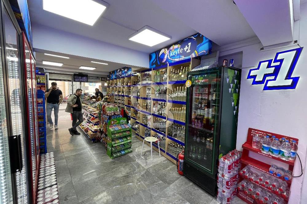 ALSANCAK CUMHURİYET BULVARINDA DEVREN KİRALIK TEKEL BAYİ