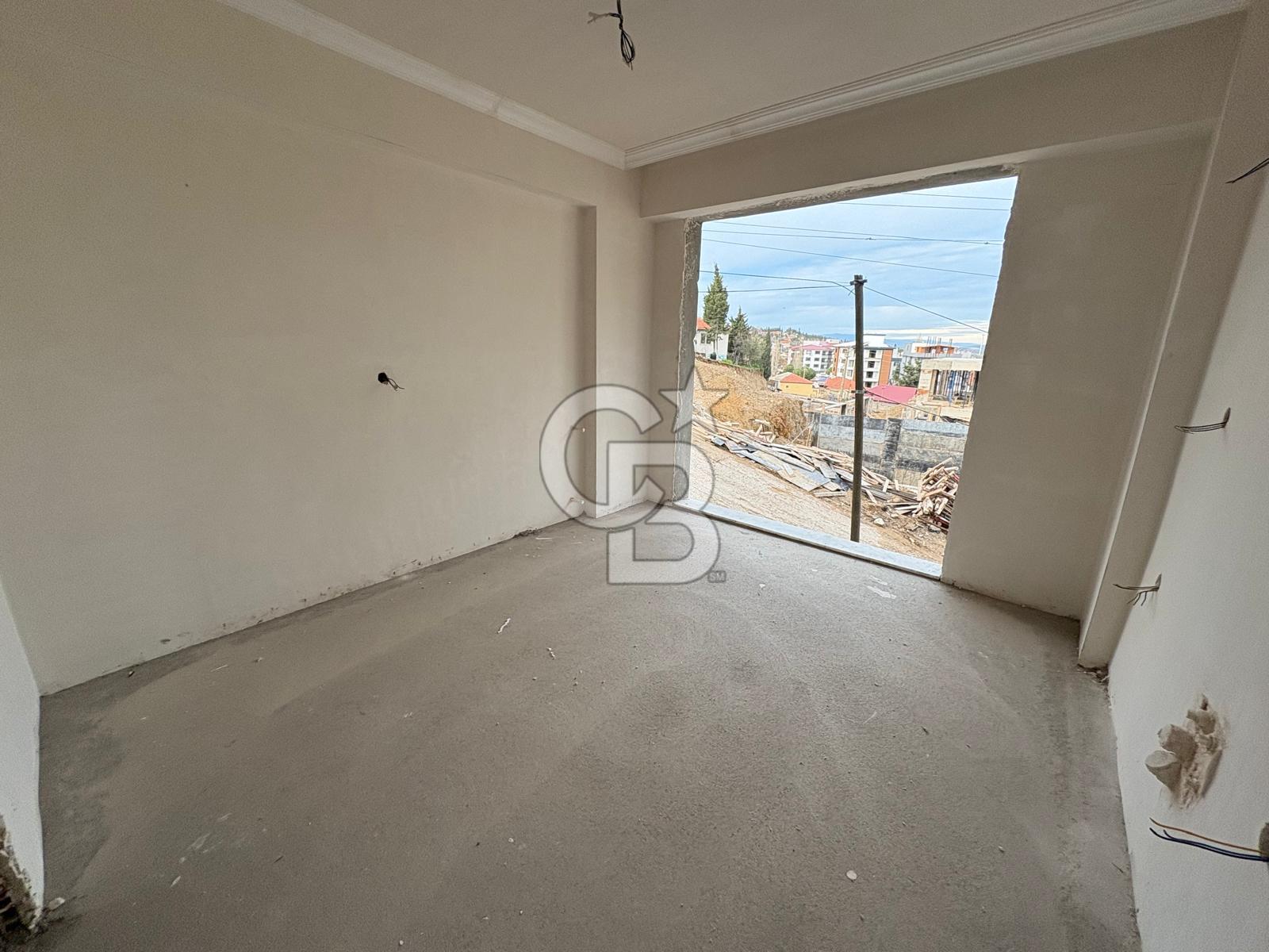 KURTULUŞ MAHALLESİ 3+1 KAPALI MUTFAK EBEVYN BANYOLU SATILIK DAİR