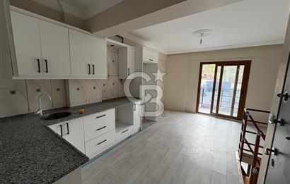 ÖRNEKKENTDE 4+2 SATILIK BAHÇESİ OLAN DUBLEKS DAİRE