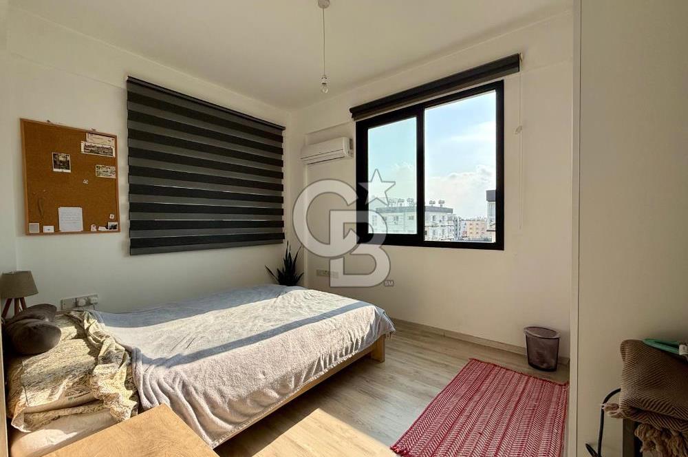 Küçük Kaymaklı'da Satılık Türk Koçanlı 2+1 Eşyalı Daire !!!