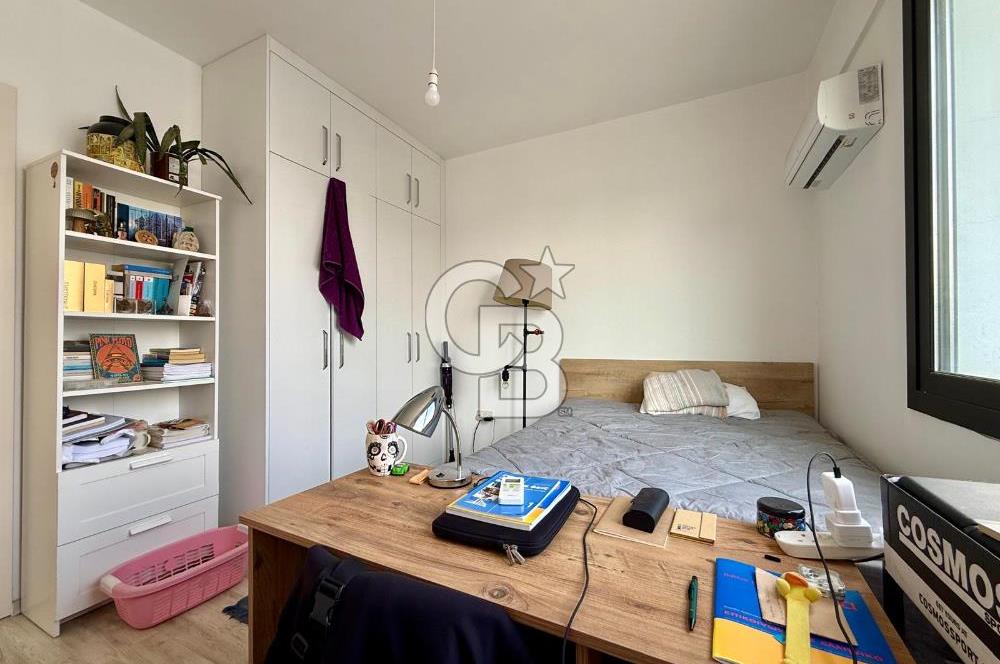 Küçük Kaymaklı'da Satılık Türk Koçanlı 2+1 Eşyalı Daire !!!