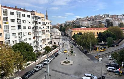 CB YALI'DAN MİTHATPAŞA CADDESİ ÜZERİNDE GENİŞ SATILIK 3+1 DAİRE