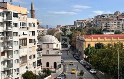 CB YALI'DAN MİTHATPAŞA CADDESİ ÜZERİNDE GENİŞ SATILIK 3+1 DAİRE