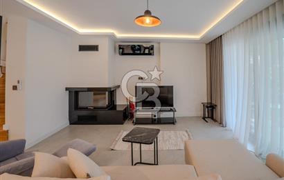Urla Çeşmealtı Lüx 5+1 Villa