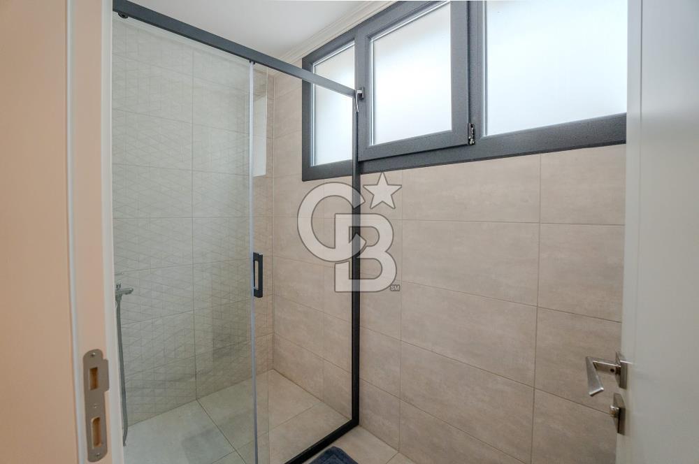 Urla Çeşmealtı Lüx 5+1 Villa