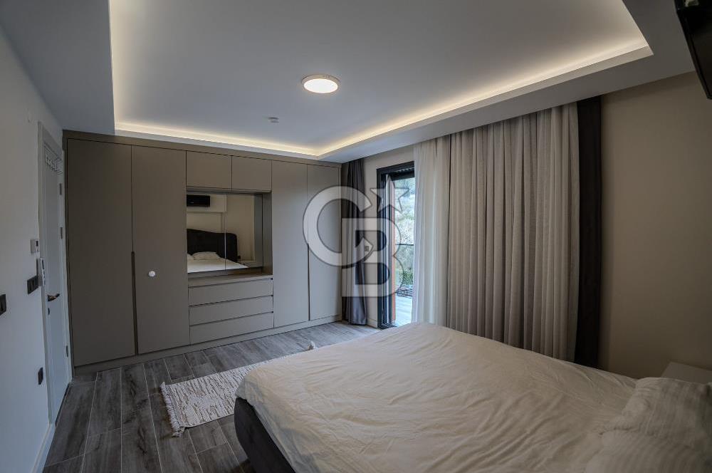 Urla Çeşmealtı Lüx 5+1 Villa