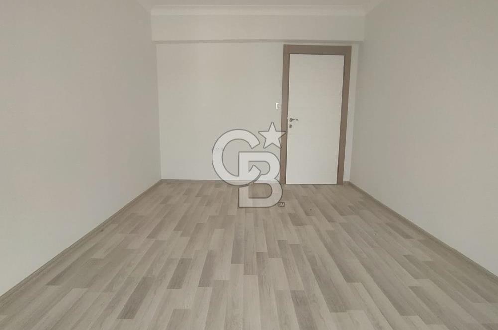 KUZEY YILDIZI MH.'DE PROTOKOL YOLUNA CEPHELİ 3+1 SATILIK DAİRE