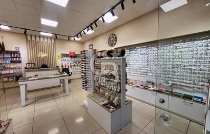 BEŞEVLER METRO İÇİNDE DEVREN KİRALIK DÜKKÂN – 40 m²