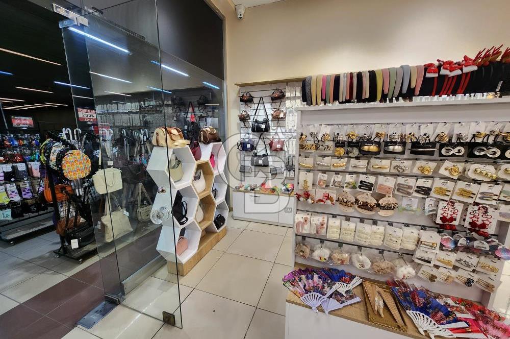 BEŞEVLER METRO İÇİNDE DEVREN KİRALIK DÜKKÂN – 40 m²