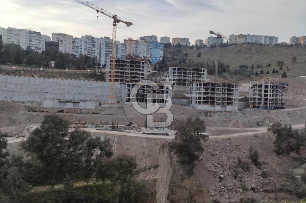 ÇİĞLİ BURANO CİTYDE  DOĞA MANZARALI ARAKAT  3+1 DAİRE 