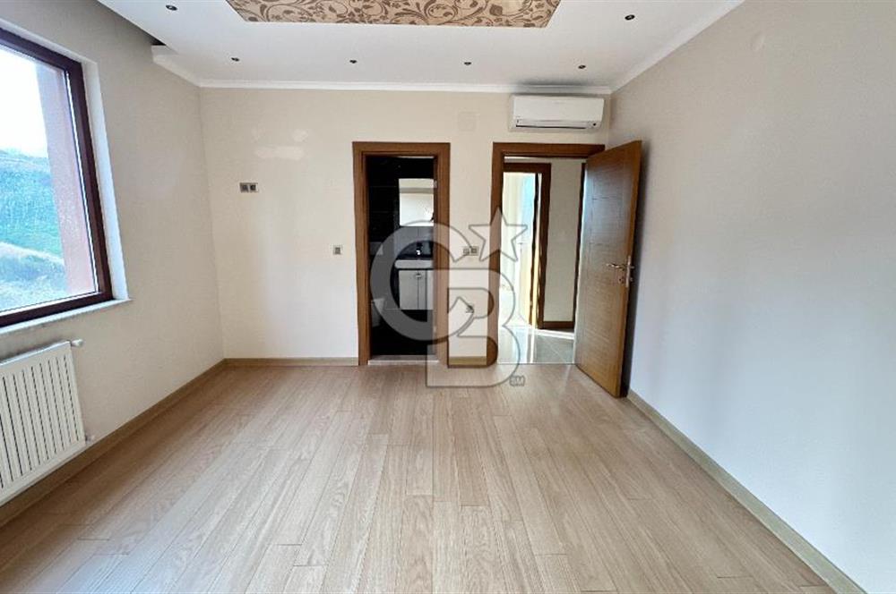 YILDIZLI SÜMELA EVLERİ 2'DE KİRALIK 4+1 DAİRE